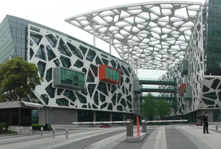 Siege du groupe Alibaba, developpeur du modele Qwen