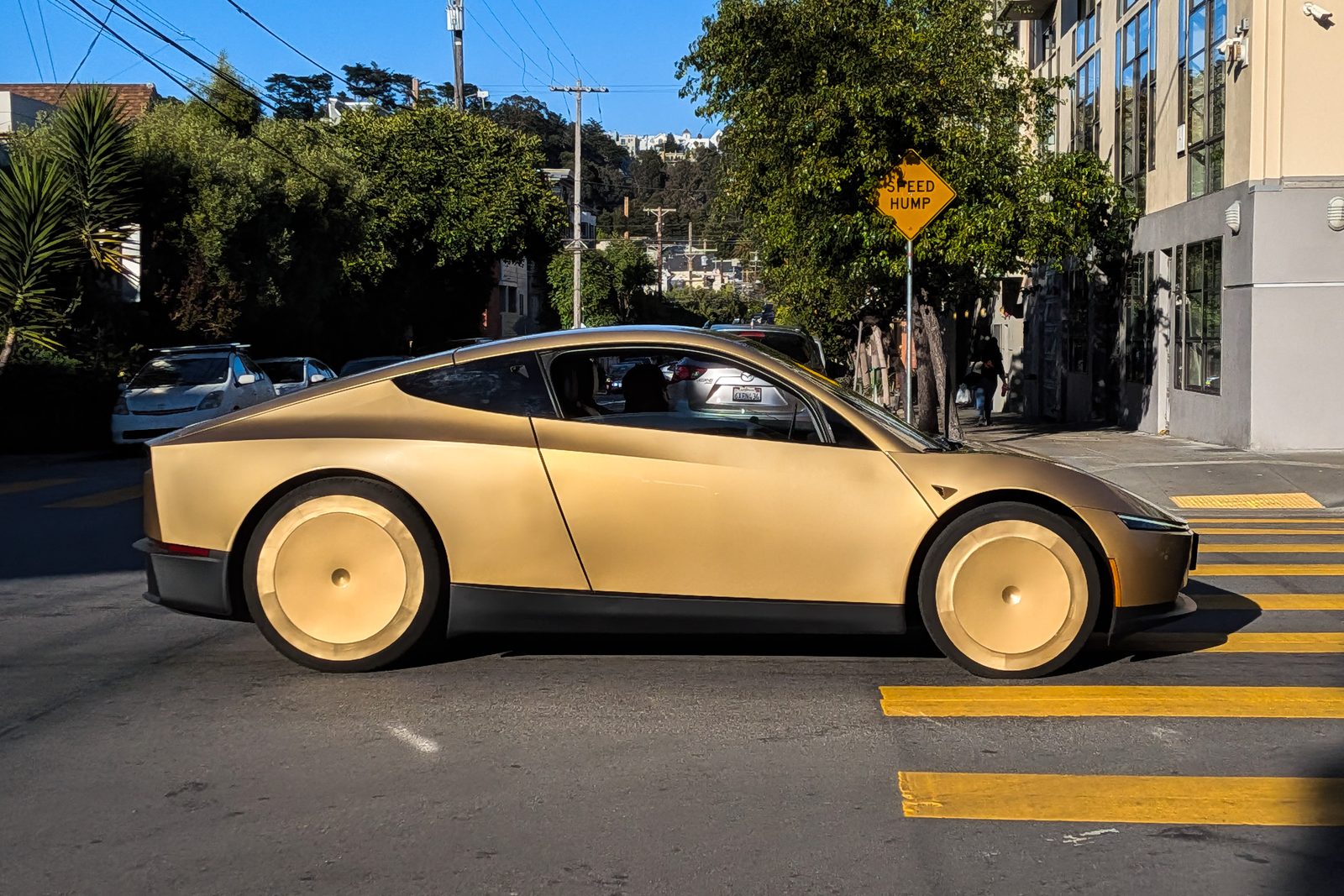 Tesla Cybercab - San Francisco - Juin 2026