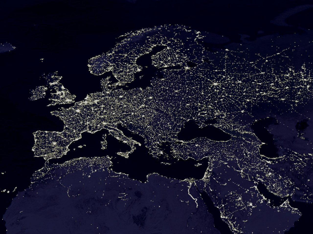 Europe vue de nuit depuis l’espace : les YouTubeurs européens