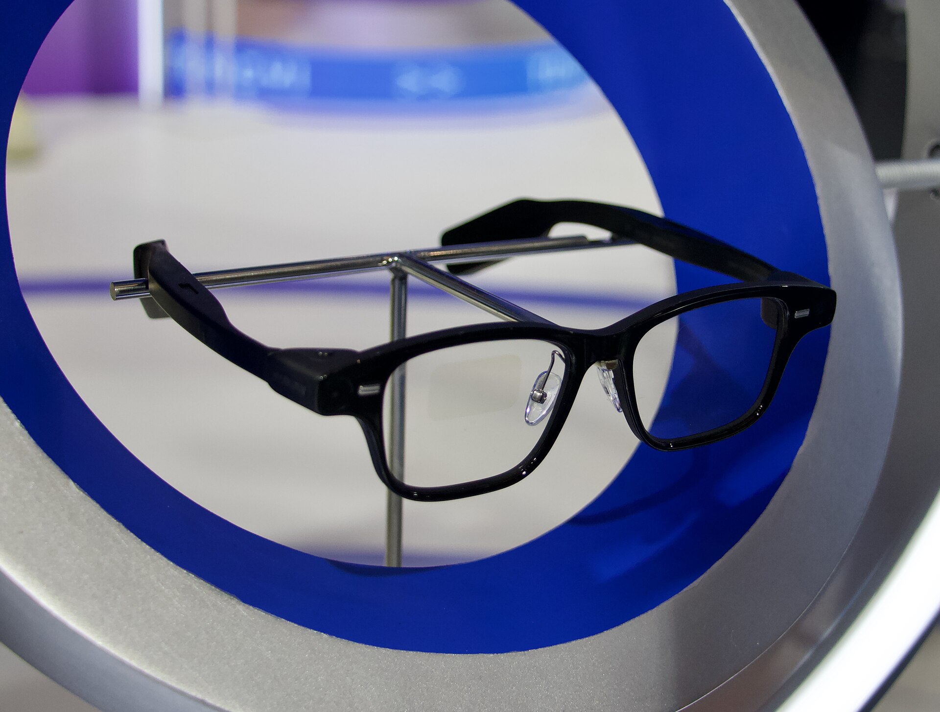 Lunettes Quark d’Alibaba au WAIC 2025