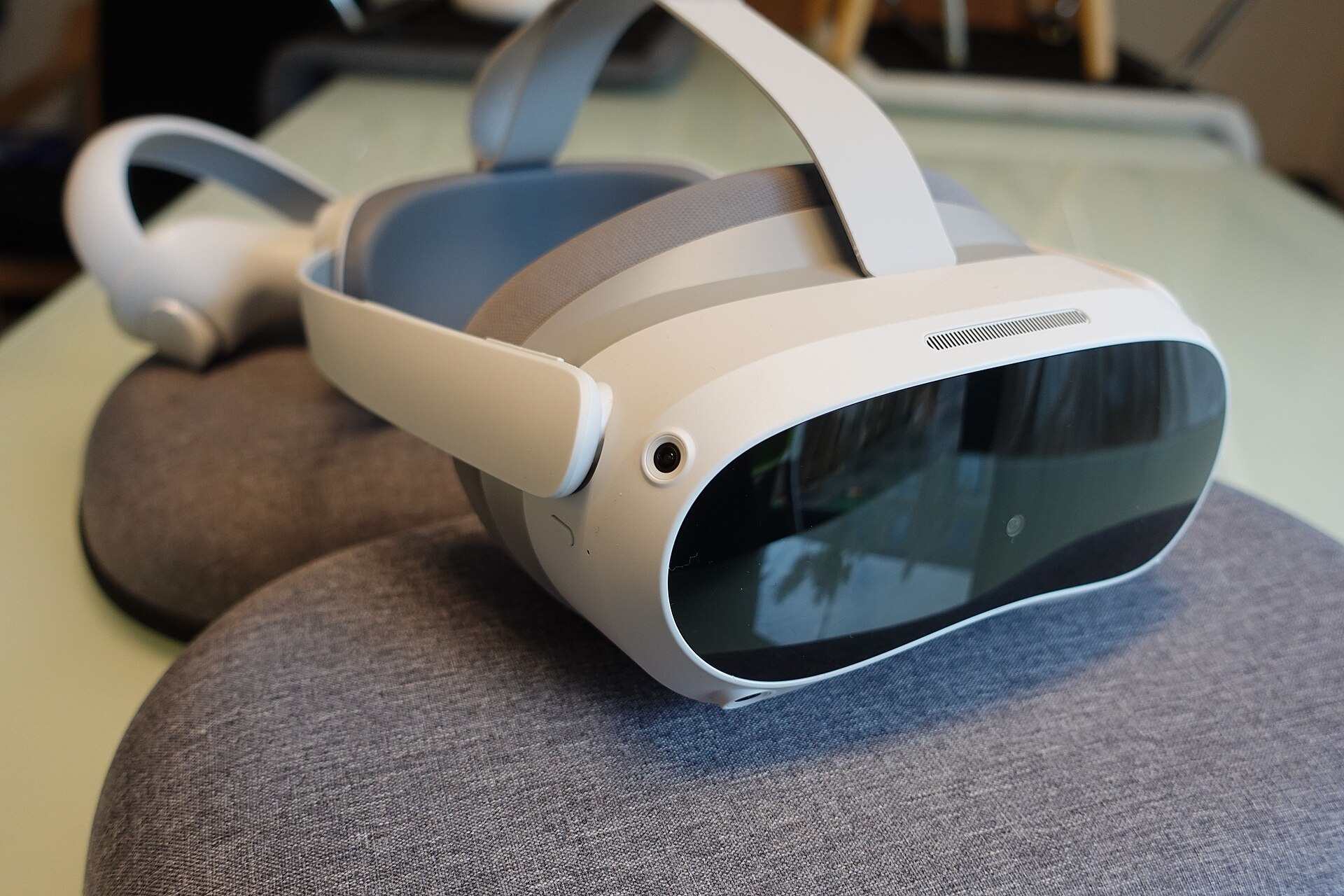 Casque Pico 4, vue de face